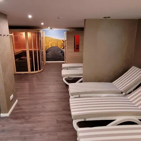 Gemuetliches Studioappartement Bayvista By Interhome Lam